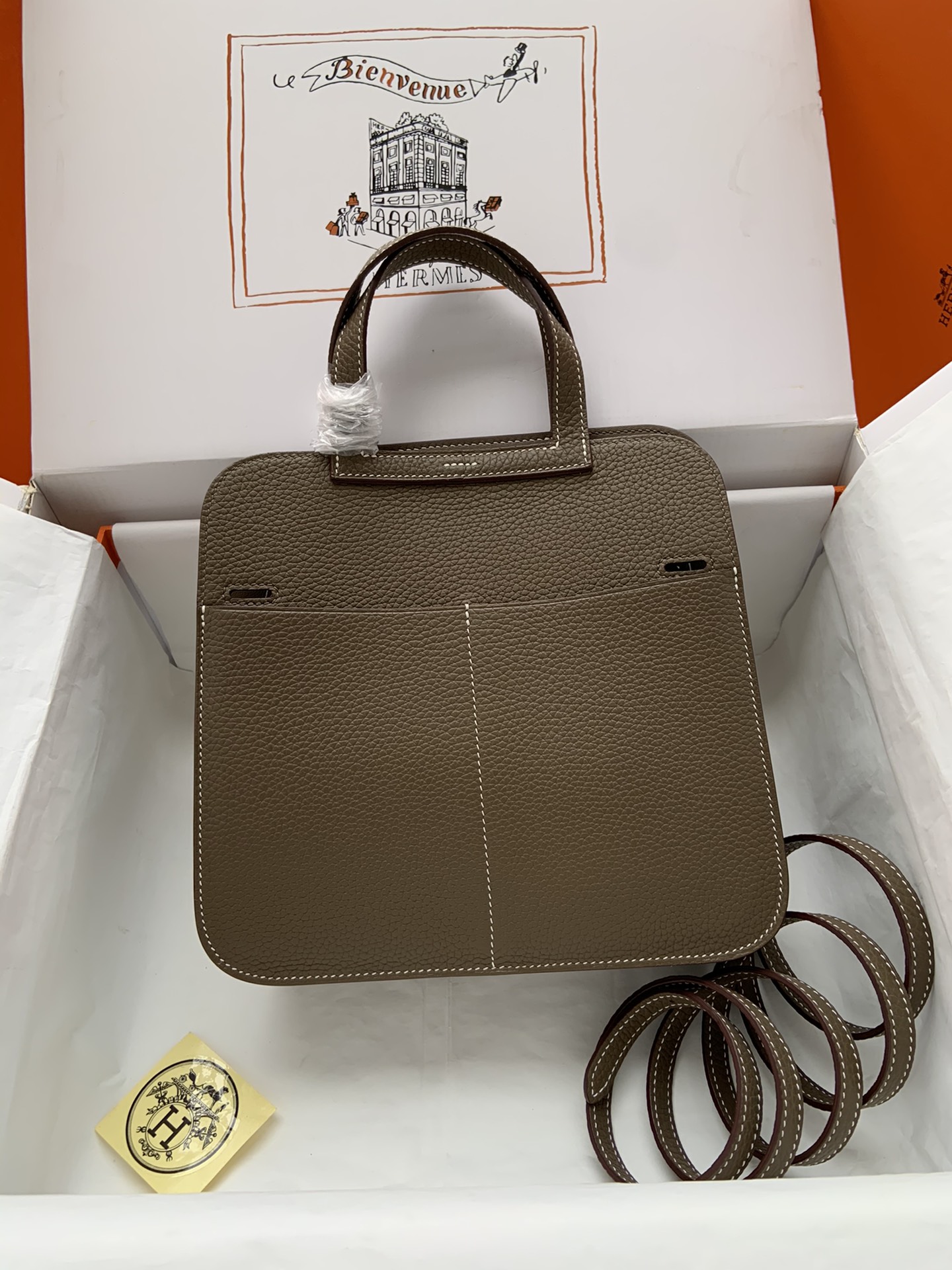 Hermes Halzan 25 Handbag Shoulder Bag In Etoupe Clemence Leather